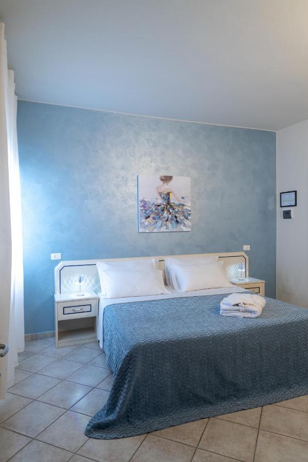 Hotel La Maison Du Port Lazise Zewnętrze zdjęcie